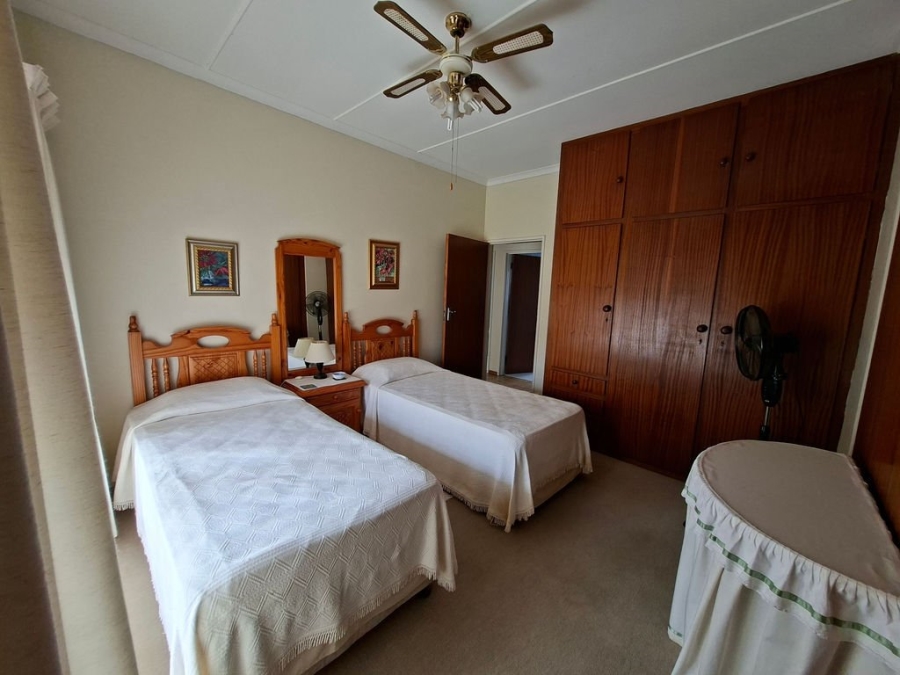 4 Bedroom Property for Sale in Vanrhynsdorp Western Cape